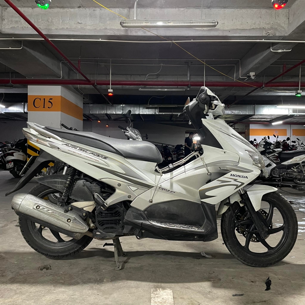 Honda Air Blade FI 2010 BSTP Ngay Chủ  5giay